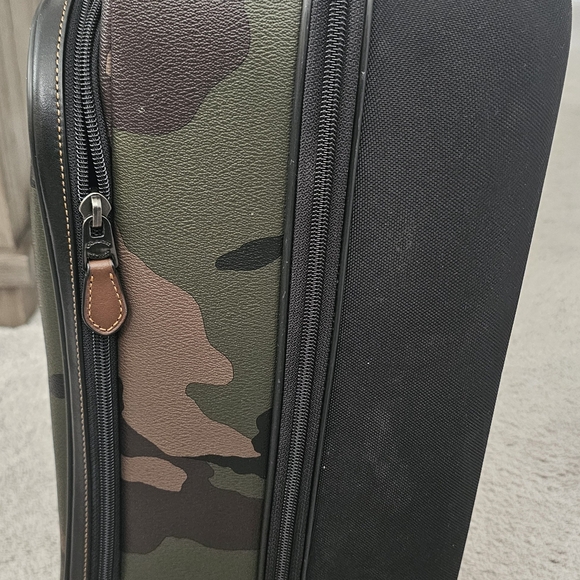 Coach Camo Print Men's Bag - Picture 4 of 12